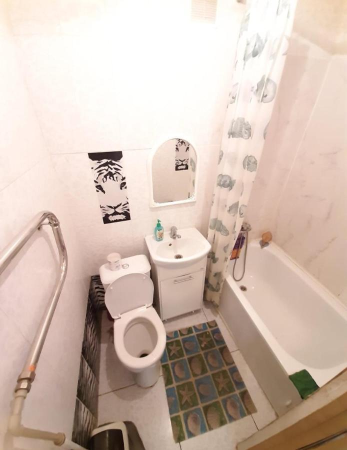 Flat in the city center Uralsk Ngoại thất bức ảnh